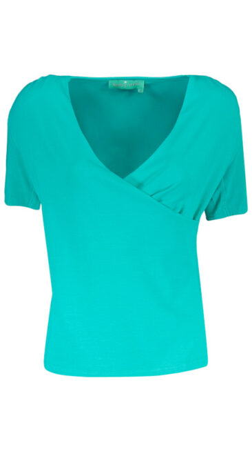 bakery-ladies-shirt-drape-capri