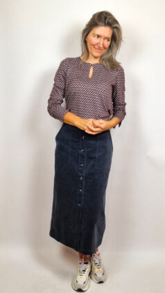 seasalt-midirok-duality-squid-ink-surkana-shirt-keyhole-mauve