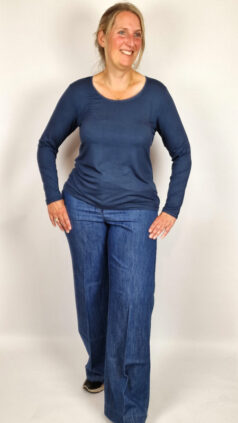 sorgenfri-shirt-philia-nice-things-pantalon-denim
