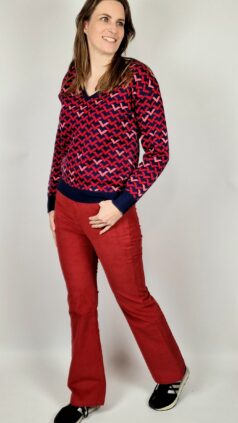 la-fiancee-trui-hayden-helia-hibiscus-princesse-nomade-broek-lulu-red
