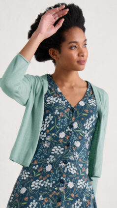 seasalt-vest-vanessa-reflection