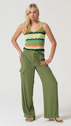 surkana-broek-loose-cargo-top-crochet-green
